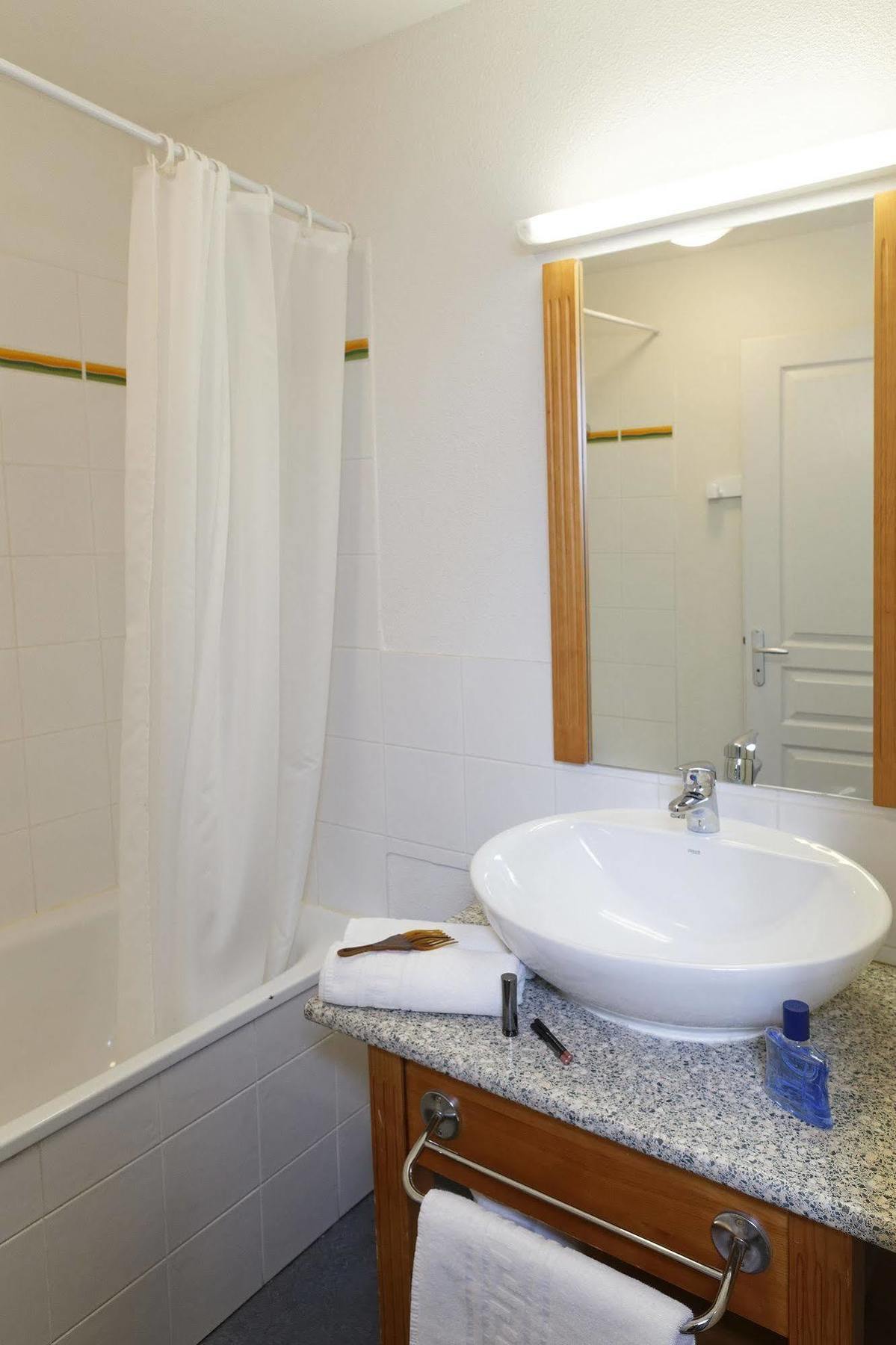 Résidence Néméa Les Balcons D'ax Appart hôtel 2*