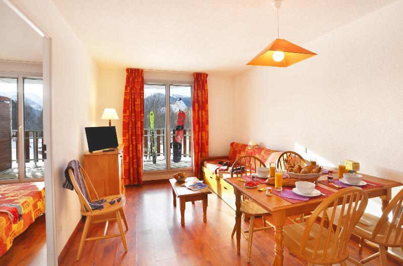 Résidence Néméa Les Balcons D'ax Appart hôtel 2*